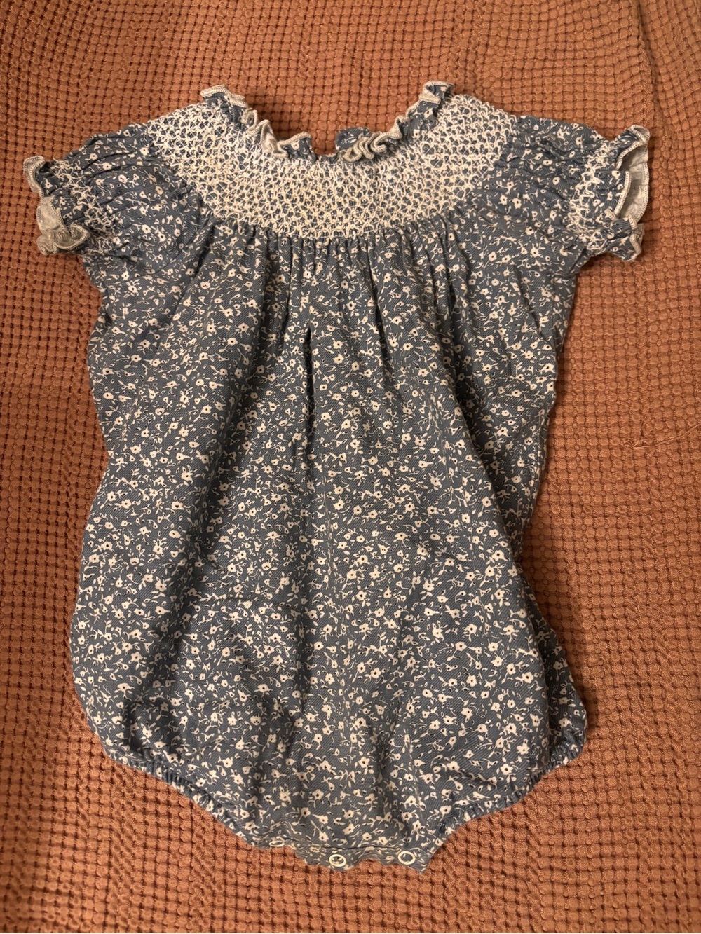 Blue and white floral smocked bubble